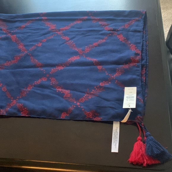 Talbots blue and red 4 tassel scarf. 55 inches by 55 inches - Picture 6 of 7